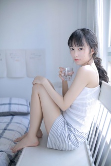 迷人的保姆全集电影